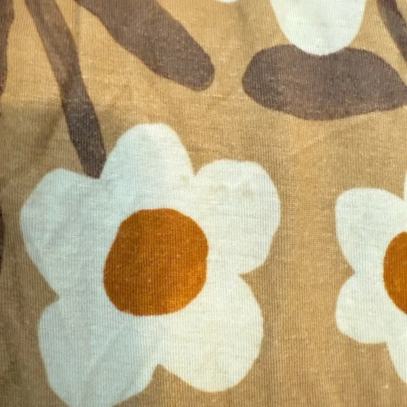 Little Sleepies Daisy Daydream Crescent zippy - Picture 2 of 2